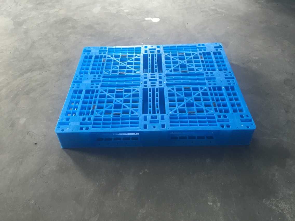 塑料托盤廠家發展關注的重點